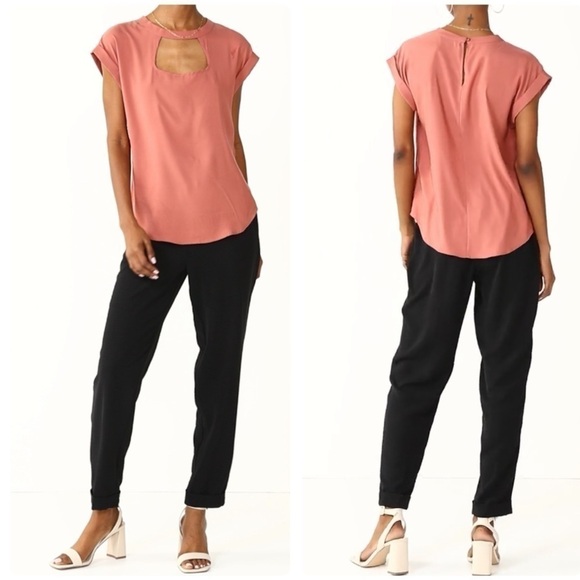 SO Mauve Blouse | SIZE XS - Picture 3 of 6